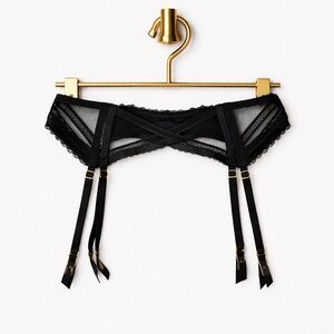 Victoria's Secret Black Lace Strappy Garter Belt